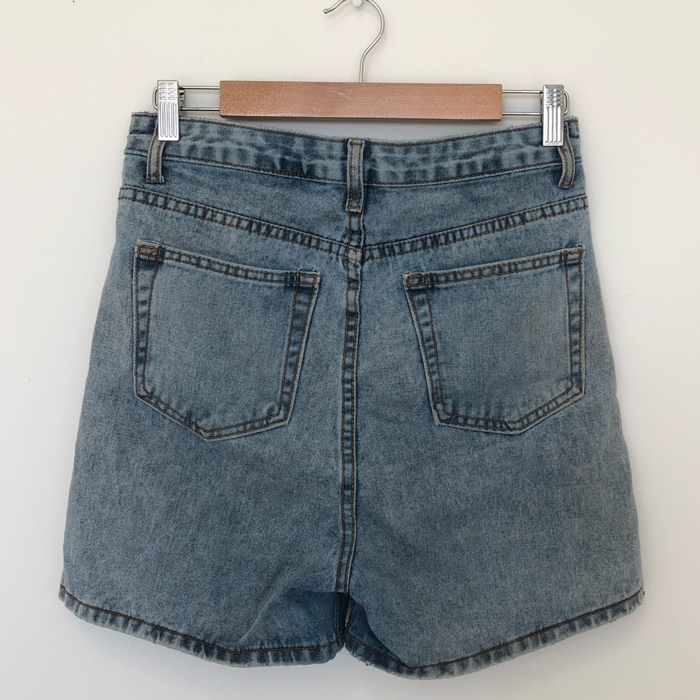 High Rise Shorts - Picture 2 of 3